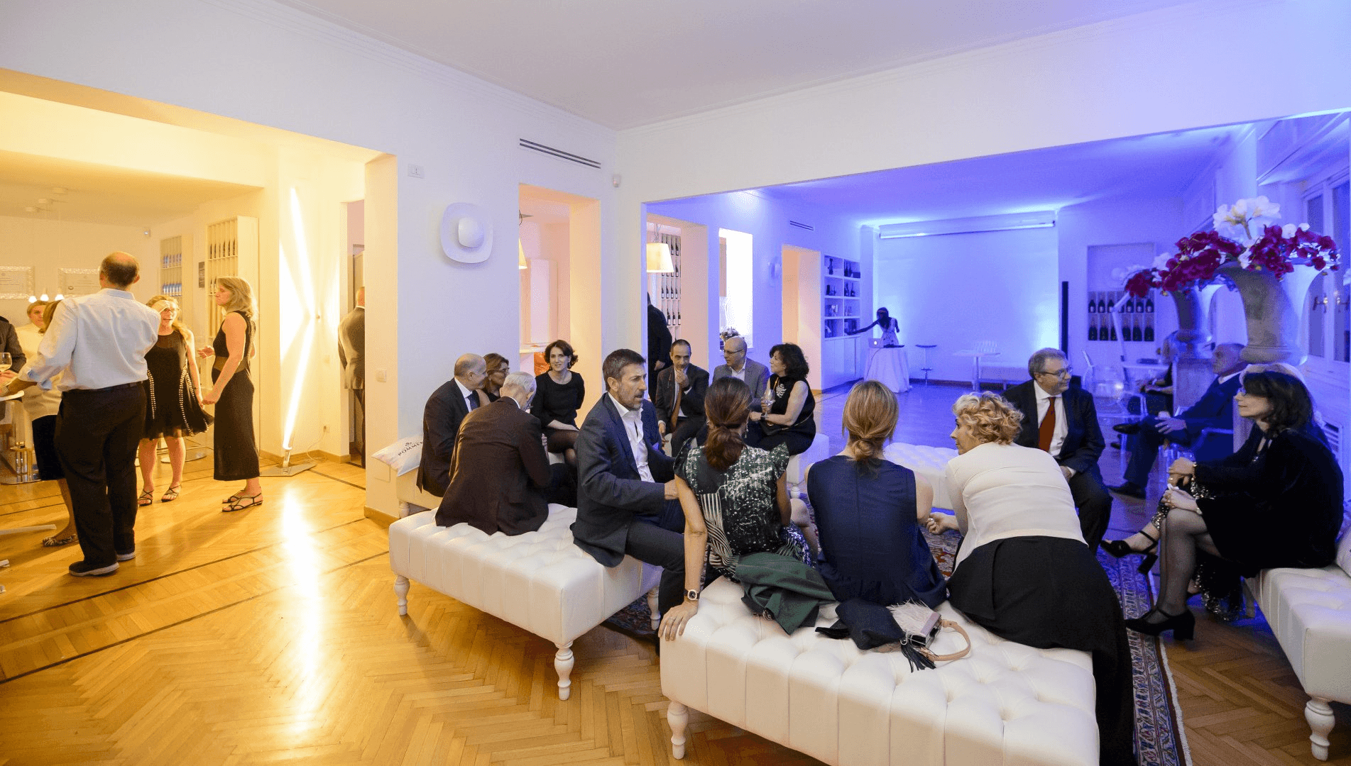 Guests gathered in the lounge at Spazio Pio XI during a past event